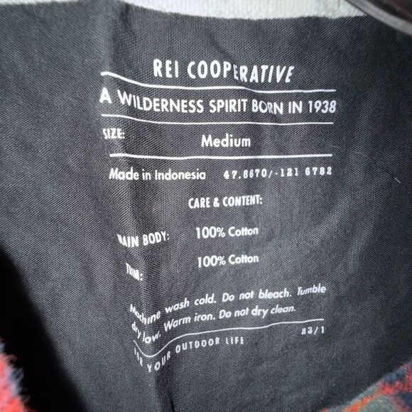 REI Cooperative Red/Orange and Green Plaid Casual Button Down Long Sleeve Shirt - Picture 8 of 9